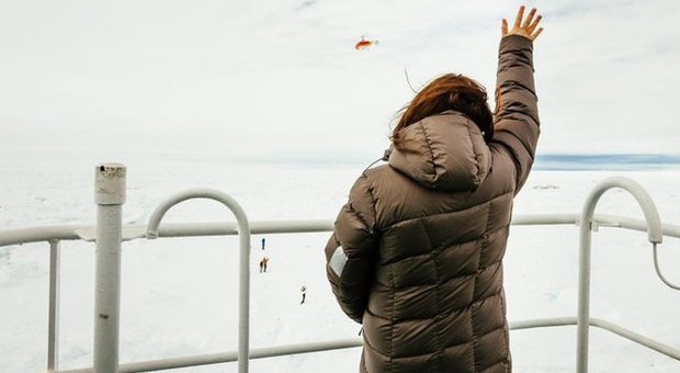 Nave incagliata, il ghiaccio blocca anche i soccorritori cinesi