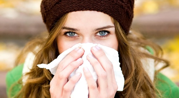 Influenza e stato di raffreddamento: quali sono i sintomi e come curarli