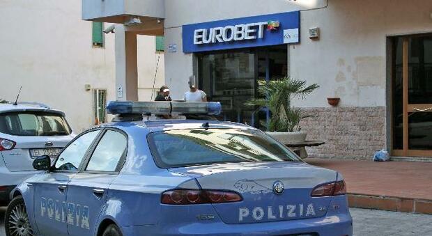 Un arresto della polizia a Benevento