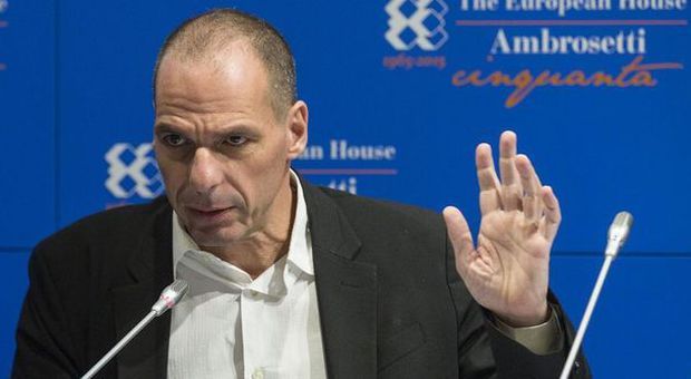Bce, l'attacco di Varoufakis: «Lo statuto è stato scritto dalla Bundesbank»