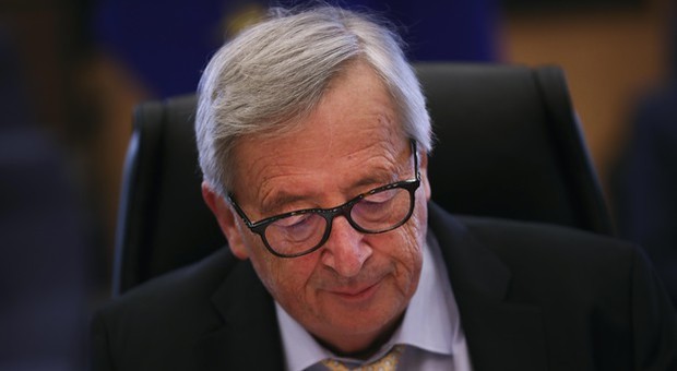 Juncker torna da vacanza, operato d'urgenza alla cistifellea