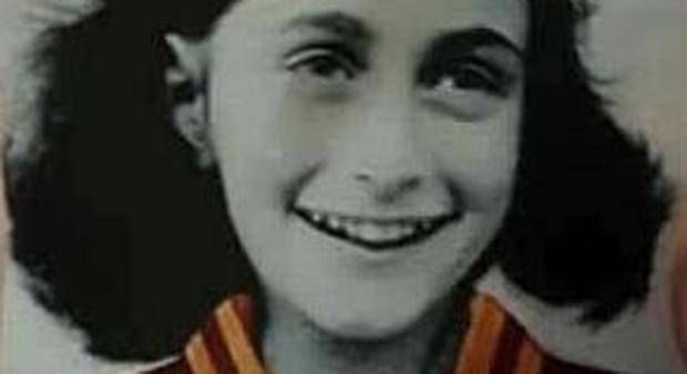 Anna Frank "giallorossa", gli Irriducibili della Lazio: "Stupiti, è goliardia"