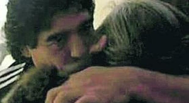 Maradona, la tata Lucia: «Ho perso il primo dei miei 12 figli, l'ho accudito per sette anni»
