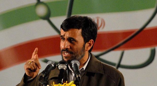 Iran, arrestato ex ministro di Ahmadinejad per reati economici