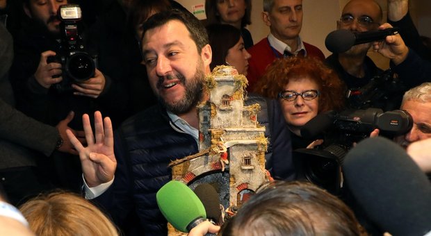 La Lega diventa nazionale. Gregoretti, Salvini: «Se procedono autodenunciamoci tutti»