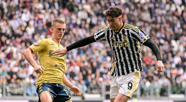 Juventus-Genoa 0-0: Vlahovic colpisce bene di testa, ma il pallone esce di poco
