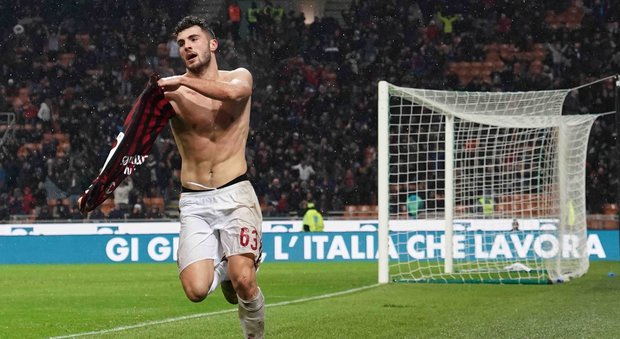Milan-Inter, le pagelle: Cutrone fa festa, Joao Mario che errore