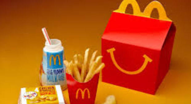 McDonald's ritira 1,6 milioni di giocattoli dagli Happy Meal: pericolosi per i bambini