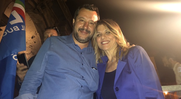Matteo Salvini e la candidata sindaco del centrodestra Roberta Tardani Matteo Salvini e la candidata sindaco del centrodestra Roberta Tardani