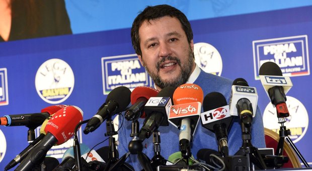 Dalla citofonata all'egocentrismo: i 5 errori che hanno fatto perdere Salvini