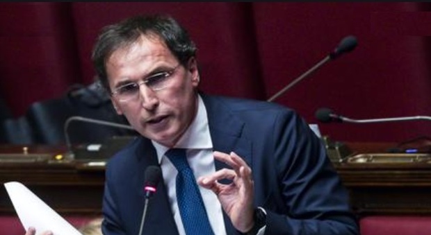 Il ministro Boccia a Non è la D'Urso:«Se l Abruzzo dovesse decidere di diventare zona arancione da domani sarà diffidata»