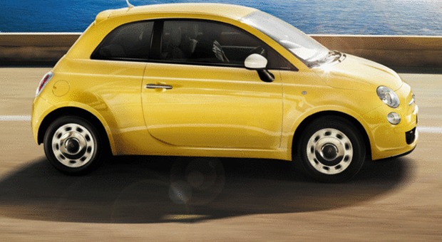 La Fiat 500 modello 2013 in color giallo