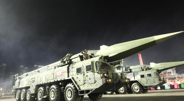 Corea del Nord, lanciato missile balistico: «Un avvertimento per Usa e Seul»