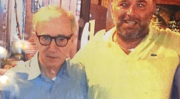 Da Woody Allen a Totti, il ristorante dei divi compie 90 anni. Festa grande da Checco dello Scapicollo