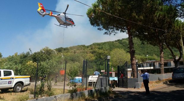 Nuovi focolai a San Sebastiano al Vesuvio: «C'è una mano criminale proprio nella nostra zona»