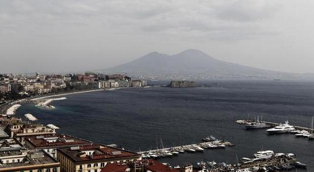 Testimonianza appassionata di un' osservatrice francese: «Napoli città che è la vita»