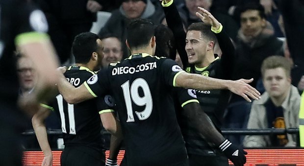 Il Chelsea vola nel derby: Conte batte il West Ham con Hazard e Costa