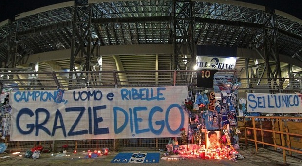 Maradona re di Napoli: non solo calcio, le promesse (politiche) che Diego ha mantenuto