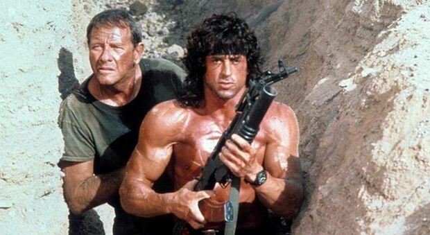Stasera in tv, oggi venerdì 1 ottobre su Italia 1 «Rambo III»: curiosità e trama del film con Sylvester Stallone