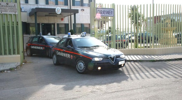 Ladro d'appartamenti con la refurtiva nell'auto: arrestato dai carabinieri