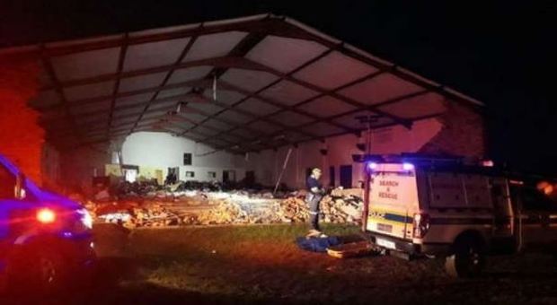 Sudafrica, chiesa crolla durante il rito pasquale: 13 morti