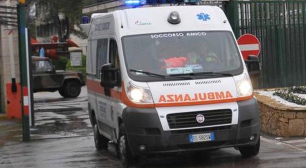 Incidente a Bologna, morta una ragazza sulla Bazzanese: 4 feriti, grave una bimba di 10 anni