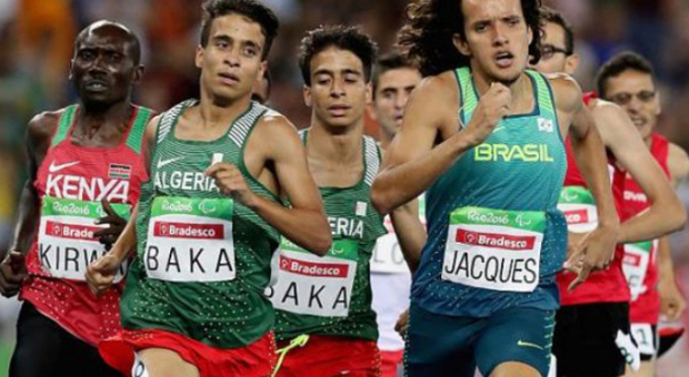 Paralimpiadi, l'incredibile impresa di Baka: corre i 1.500 metri più veloce del campione olimpico