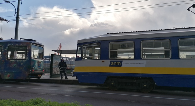 Napoli, tornano i tram della linea 2 e 4: collegati centro e area orientale