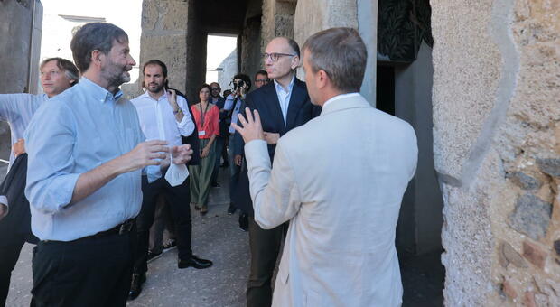 Enrico Letta e Dario Franceschini a Pompei: «Fondi Ue, modello da replicare»