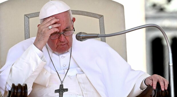 Papa Francesco: «Ho già firmato le mie dimissioni. Entro due anni una donna alla guida di un dicastero»