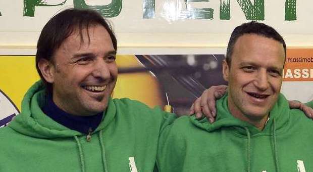 Il sindaco Bitonci e, a destra, il collega Tosi alla campagna elettorale per Padova
