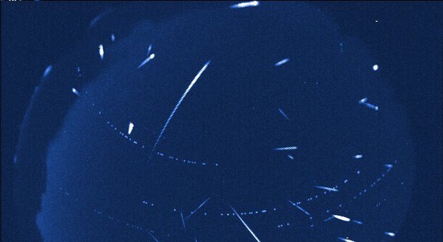 Stelle cadenti, stanotte il picco degli avvistamenti: fino a 100 meteore all'ora