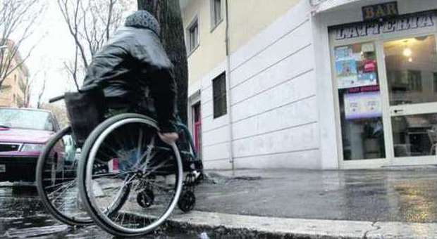 Tagli alla spesa, disabili senza assistenza Sos municipi: pochi fondi dal Comune