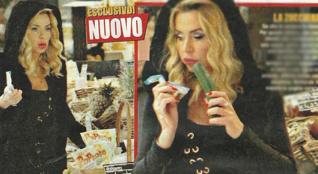 Valeria Marini superstar, spesa al supermercato con look da vamp