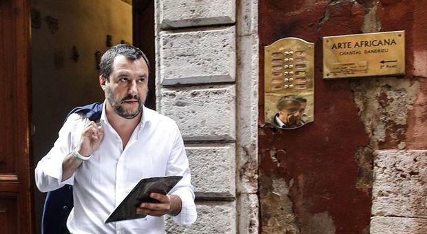 Salvini fa retromarcia da Cernobbio : "Nessun golpe giudiziario, rispetto tutti". E Bonafede apprezza
