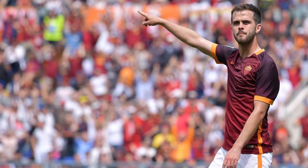 Pjanic: "La Roma ormai è casa mia, voglio restare e vincere". Dzeko si gioca la conferma