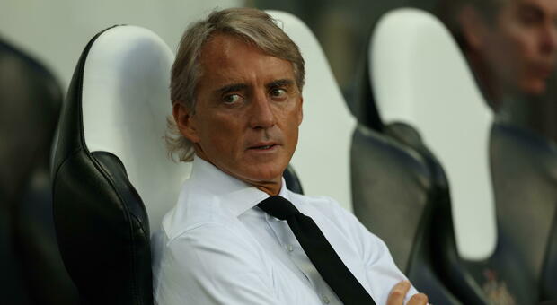 Mancini continua a perdere con l'Arabia, la madre lo difende: «Il Mali è forte. Italia? Hanno dimenticato l'Europeo vinto, tutta colpa di Jorginho»