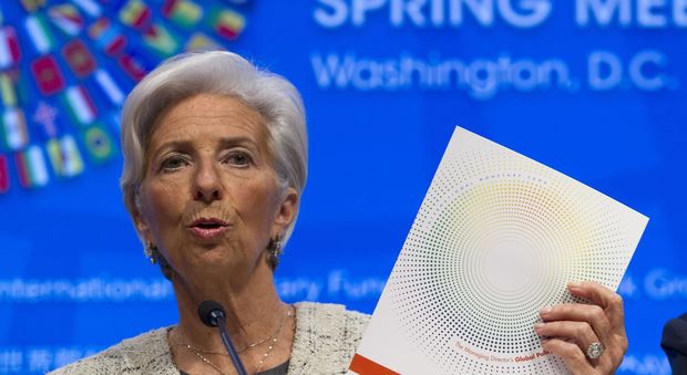 Lagarde e la ricetta del Fmi: «Serve un fondo anticrisi per l'Eurozona»