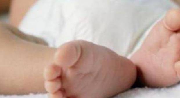 Neonata morta nel Sannio, riesumazione per l'autopsia