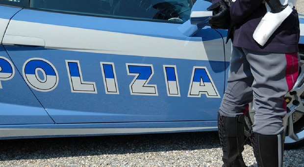 Rapinava in trasferta a Rimini, 65enne napoletano arrestato