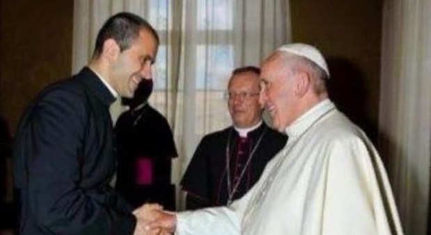 Il Papa ha un nuovo segretario personale: è don Fabio Salerno, 41 anni