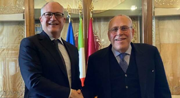 Il sindaco di Roma Roberto Gualtieri con Francesco Greco il nuovo consigliere per la legalità nella Capitale