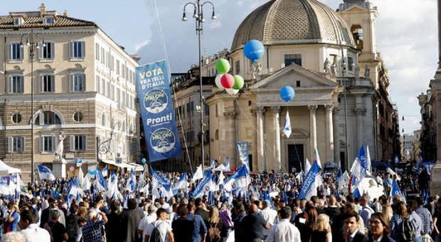 Dieci anni di FdI, la grande festa (pop) a Roma. Da Cristina d'Avena a Berlusconi, chi sarà sul palco