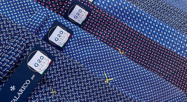 G20, da Talarico i cadeux per i vertici: cravatte sartoriali e foulard, confezioni personalizzate con logo evento