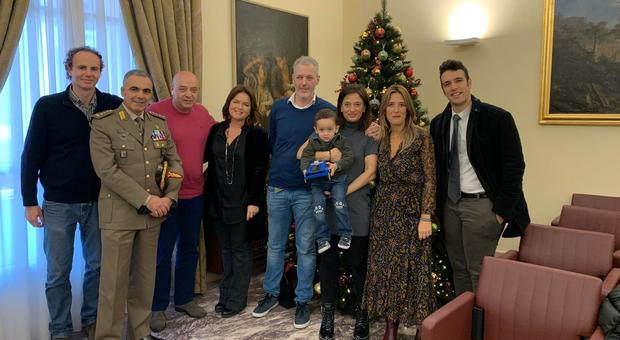 Natale a Napoli, il piccolo Alex festeggia un anno dal trapianto del midollo
