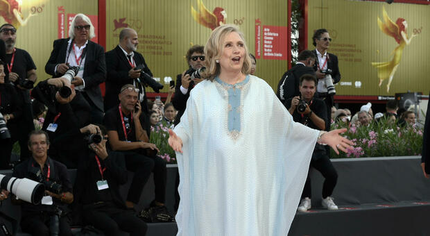 79/a Mostra del cinema di Venezia: sul red carpet arriva Hillary Clinton