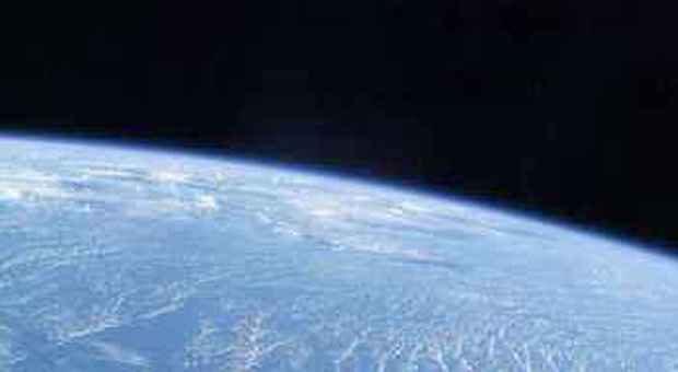 Nasce l'agenzia di turismo spaziale: 40 milioni un viaggio intorno alla Terra