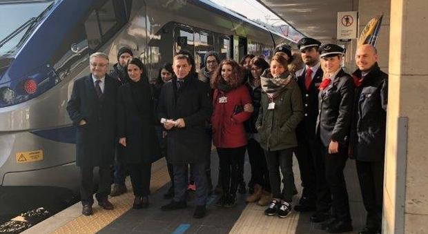 Ancona, si arricchisce la flotta di treni per pendolari: consegnato il nuovo Jazz