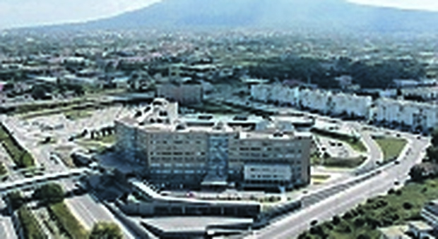 Napoli, cervellone in tilt all'Ospedale del Mare: stop agli interventi chirurgici