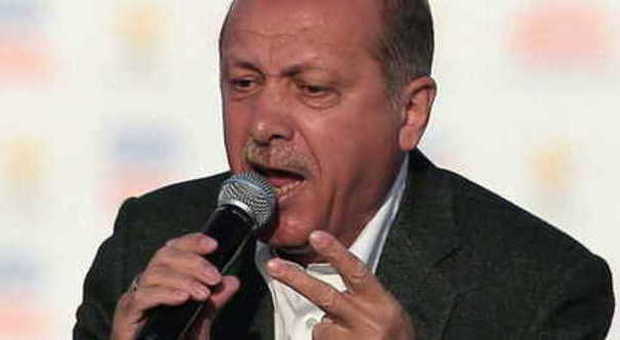 Erdogan sconfessa Cristoforo Colombo: "Noi musulmani scoprimmo l'America, non lui"